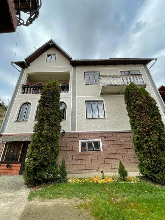 Sadyba Girske Povitria Jaremtsche Exterior foto
